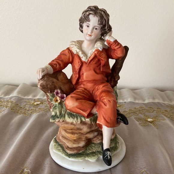 Vintage Lefton Limited Edition Victorian Young Boy - Picture 2 of 8